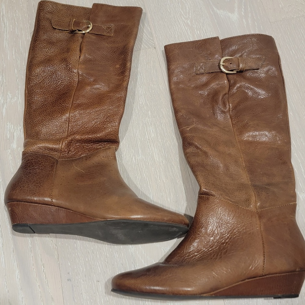 Steve madden intyce tall leather riding boots size 6.
